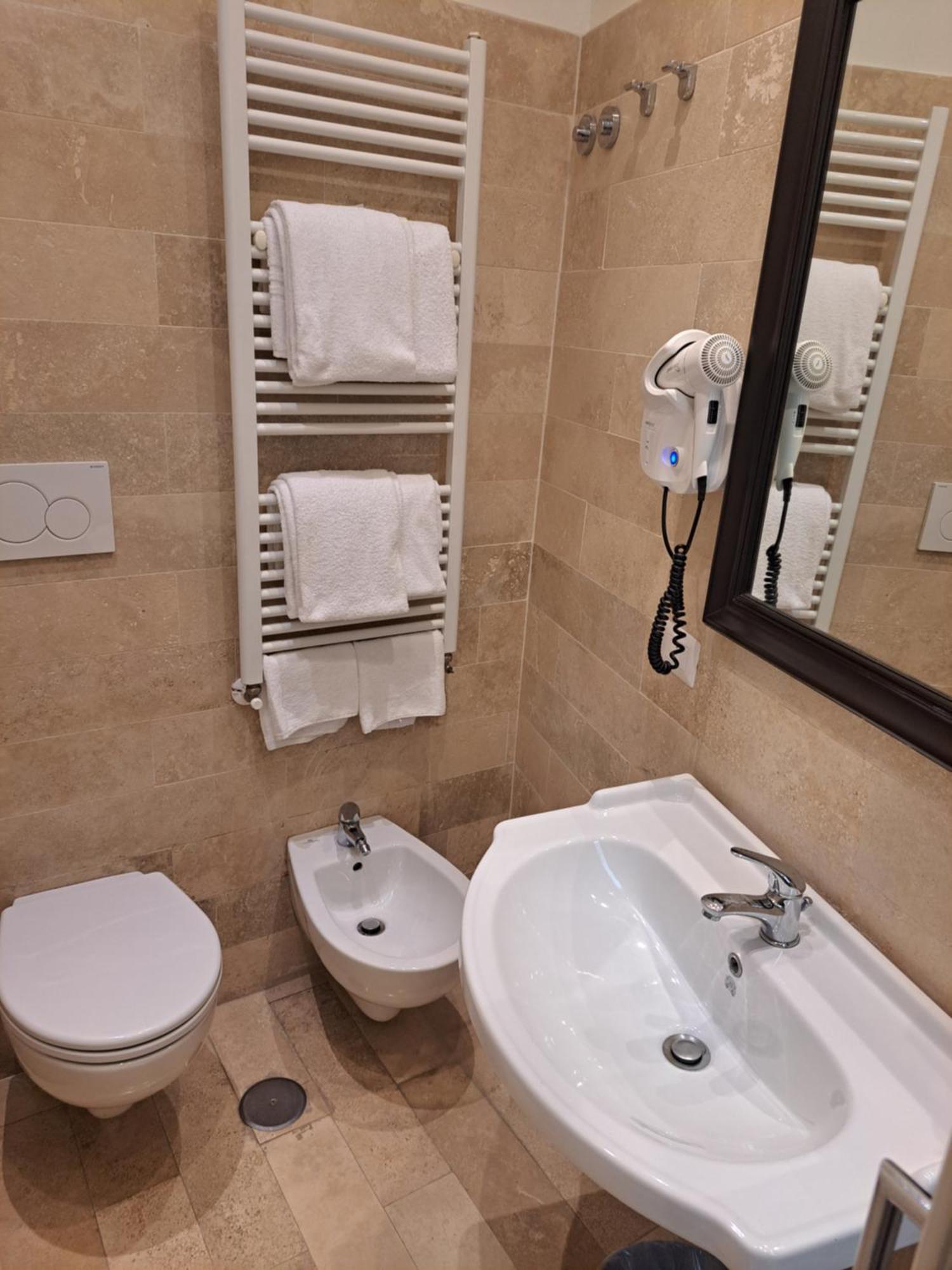 Hotel Dei Quiriti Suite Roma Ngoại thất bức ảnh